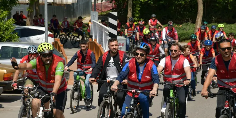 Başiskele’de Pedallar 19 Mayıs İçin Çevrildi