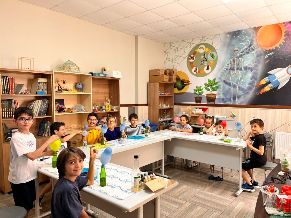 Yaz Tatili Başiskele Çocuk Üniversitesi’nde Bilimle Geçiyor